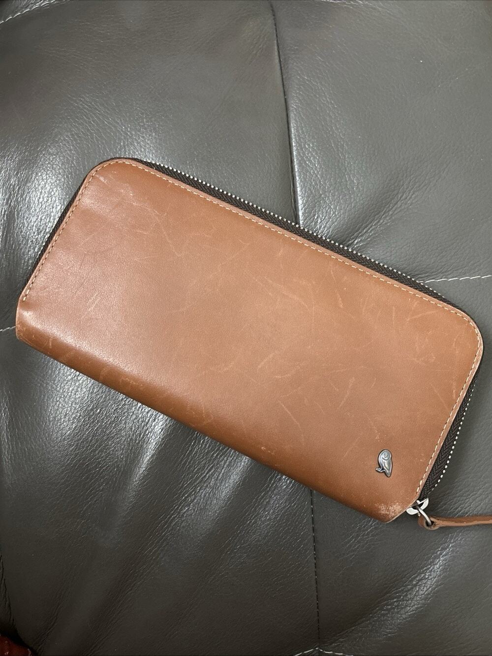 BELLROY Brown Leather Zip Around Wallet Credit Card Magnetic Center Closure 8X4”